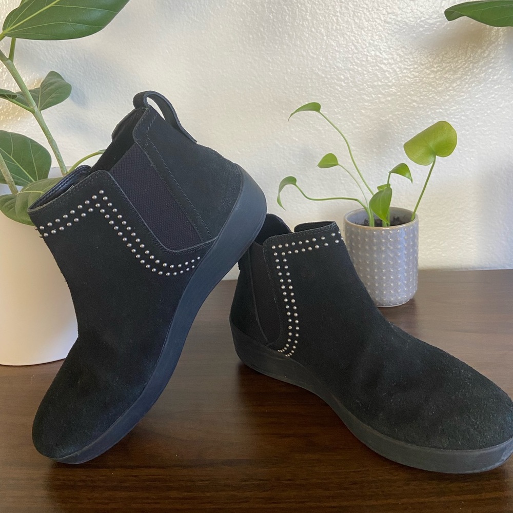 Fitflop Black Suede Ankle Boots with Silver Accents